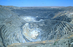 gold mining 